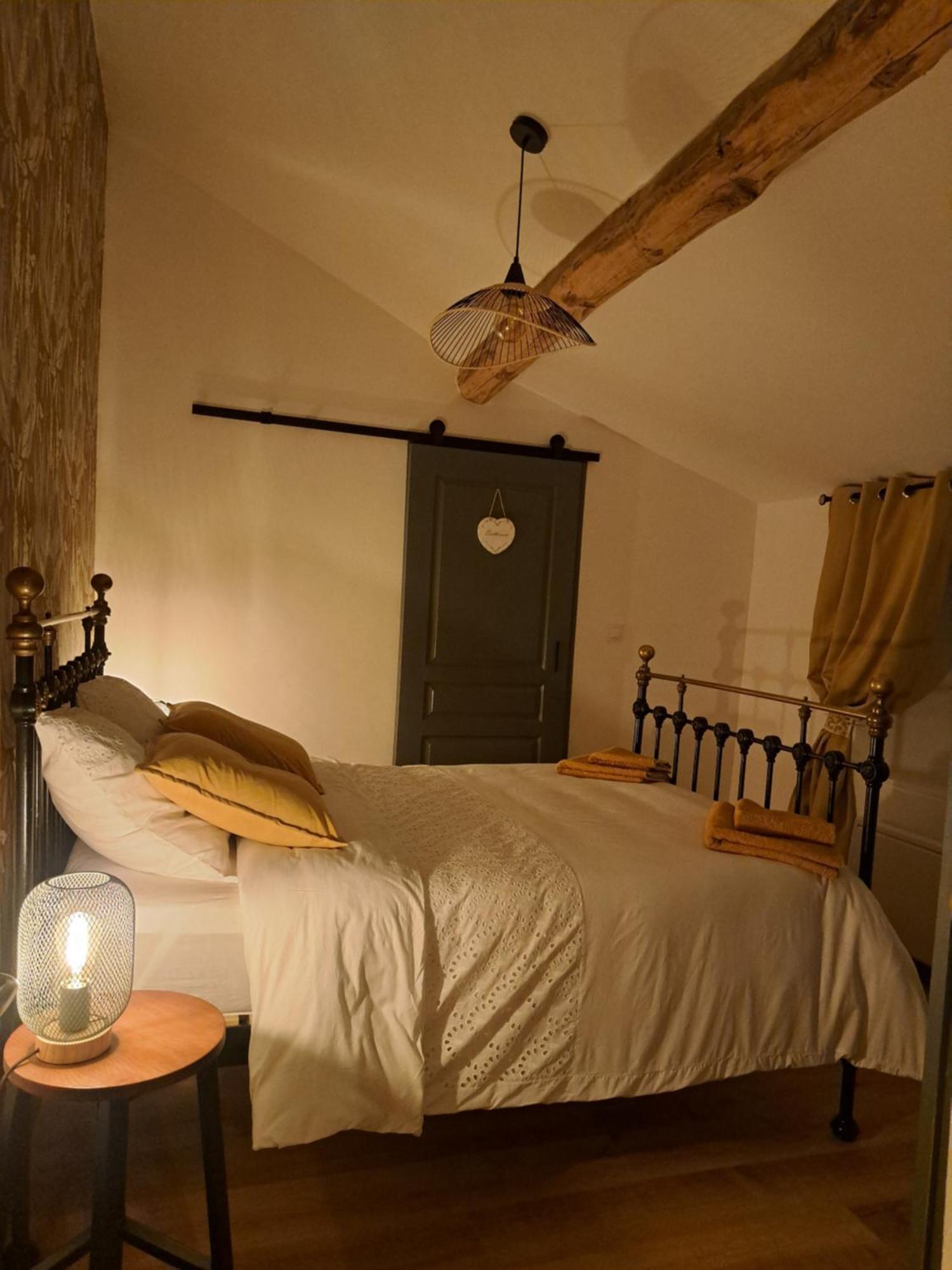 Lavallade12 Chambers D'Hotes Roussines Extérieur photo