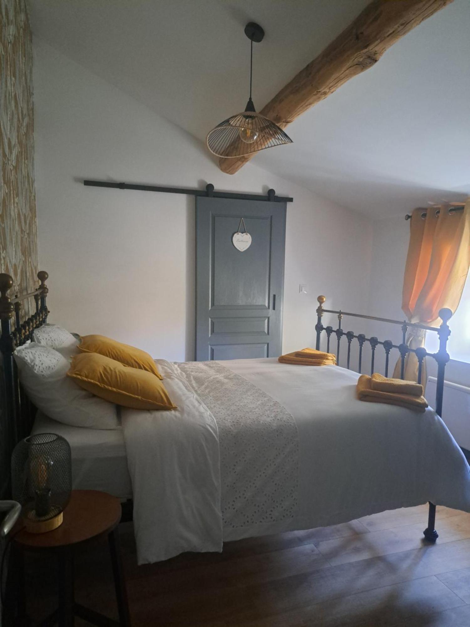 Lavallade12 Chambers D'Hotes Roussines Extérieur photo